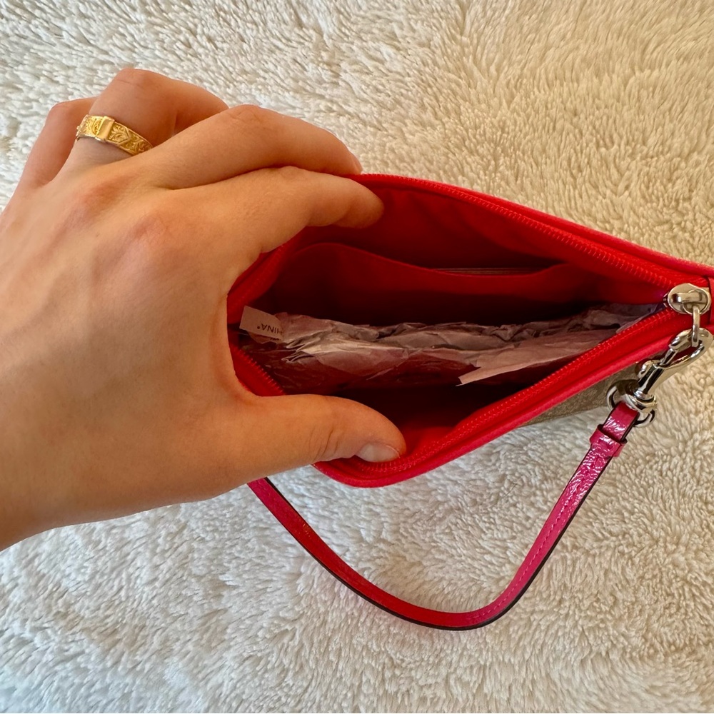 Coach Corner Zip Wristlet in Signature Canvas with Stripe - Picture 9 of 12